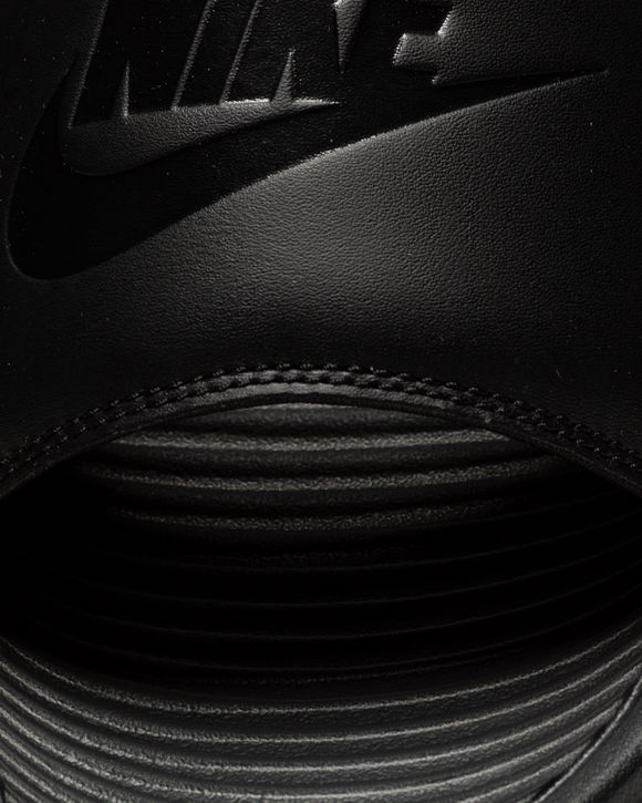 WMNS  Victori One