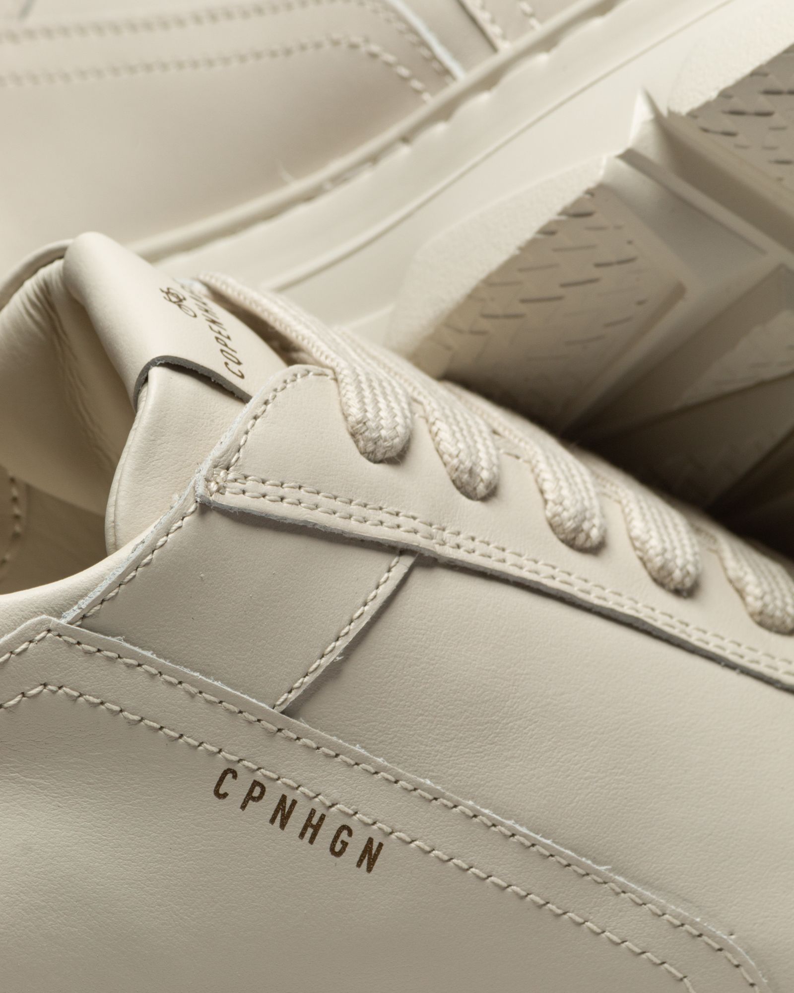 CPH40 vitello matt