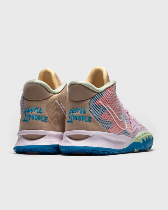 Kyrie 7