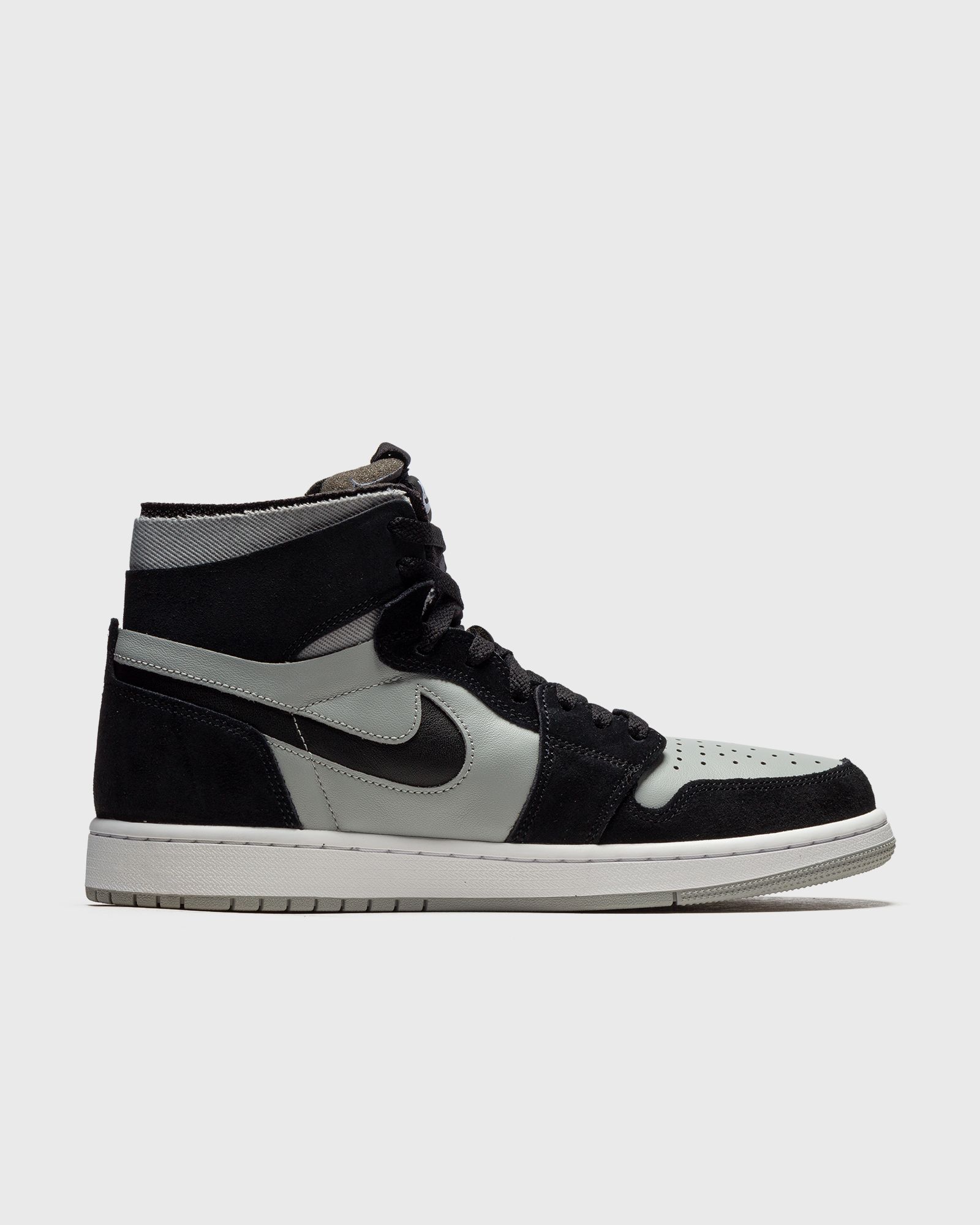 Air Jordan 1 Zoom Air Comfort 'Black Light Smoke Grey'