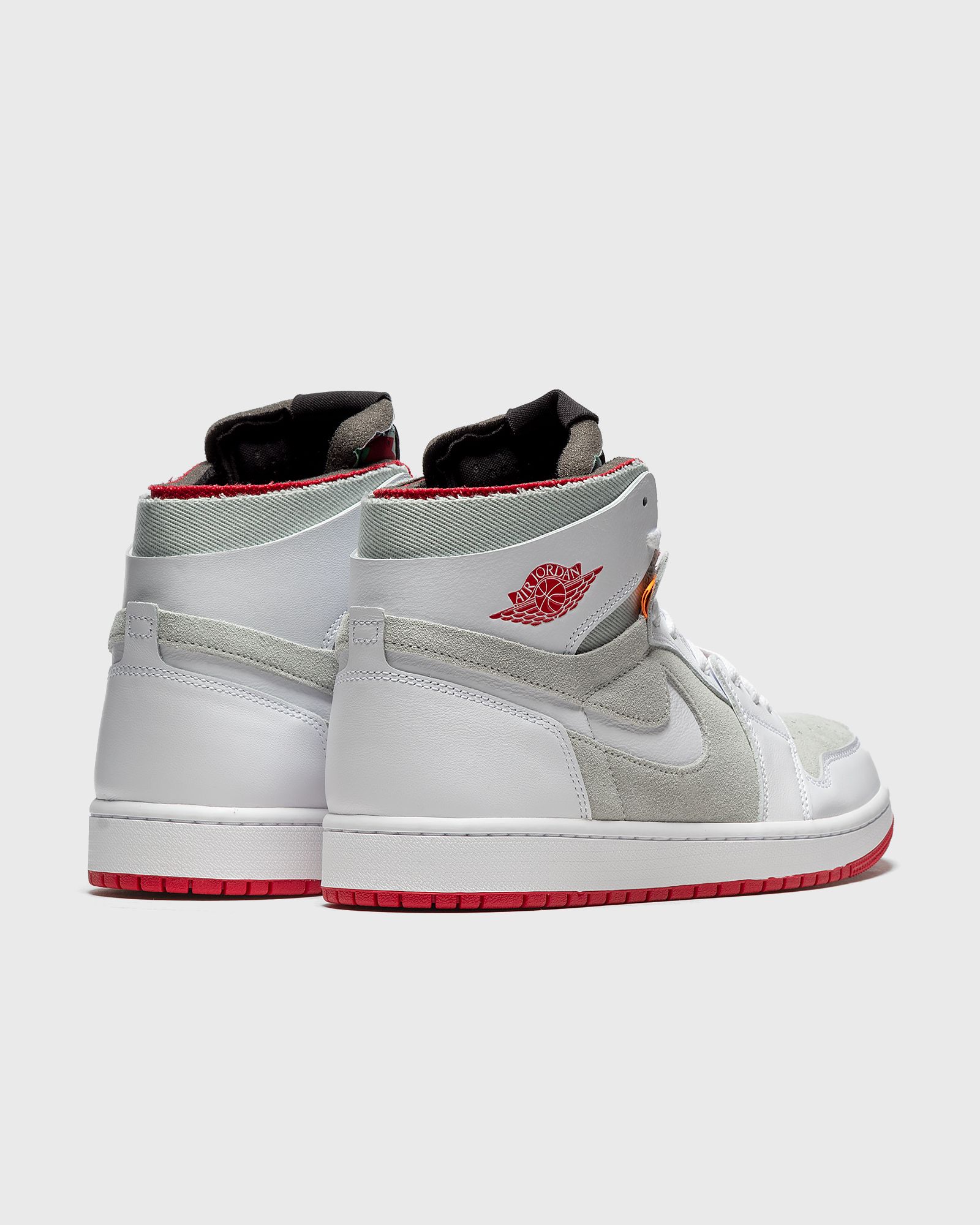 Air Jordan 1 Zoom Cmft "HARE"