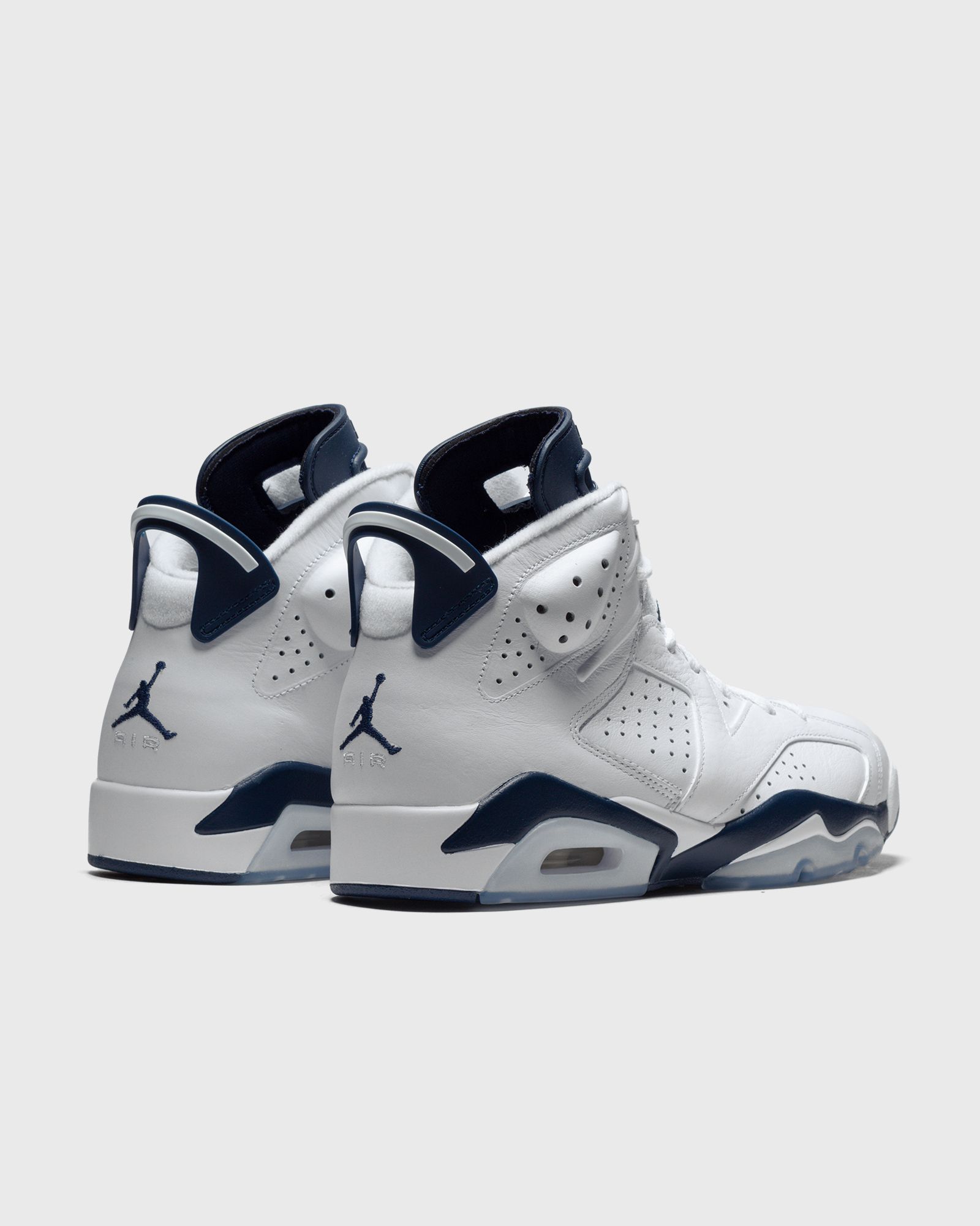 Air Jordan 6 Retro "Midnight Navy"
