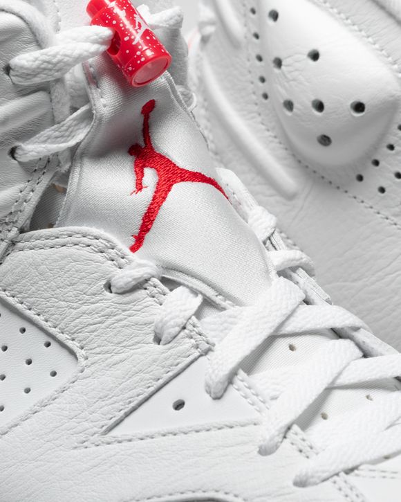 Air Jordan 6 Retro "Red Oreo"