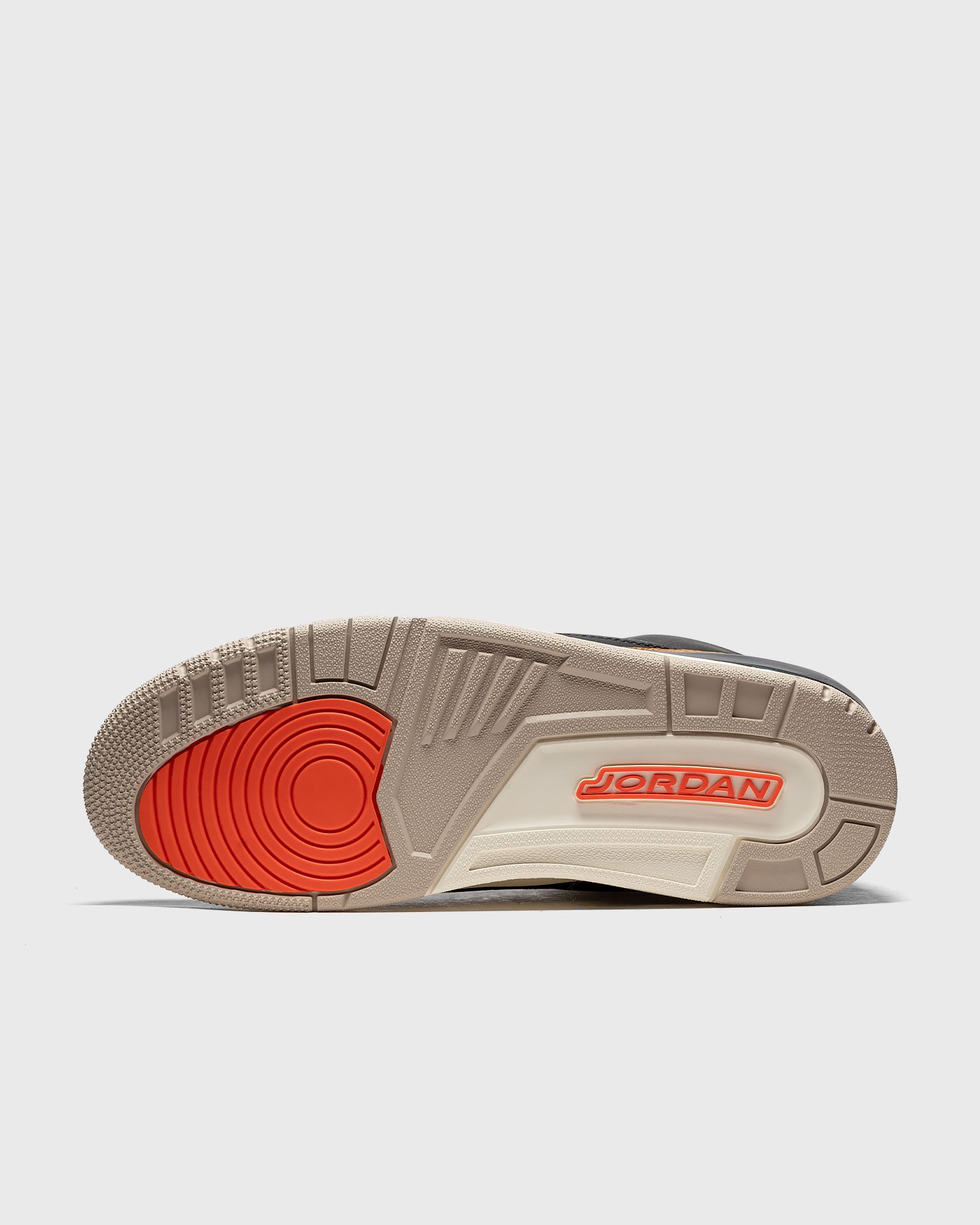 Air Jordan 3 Retro "Desert Elephant"