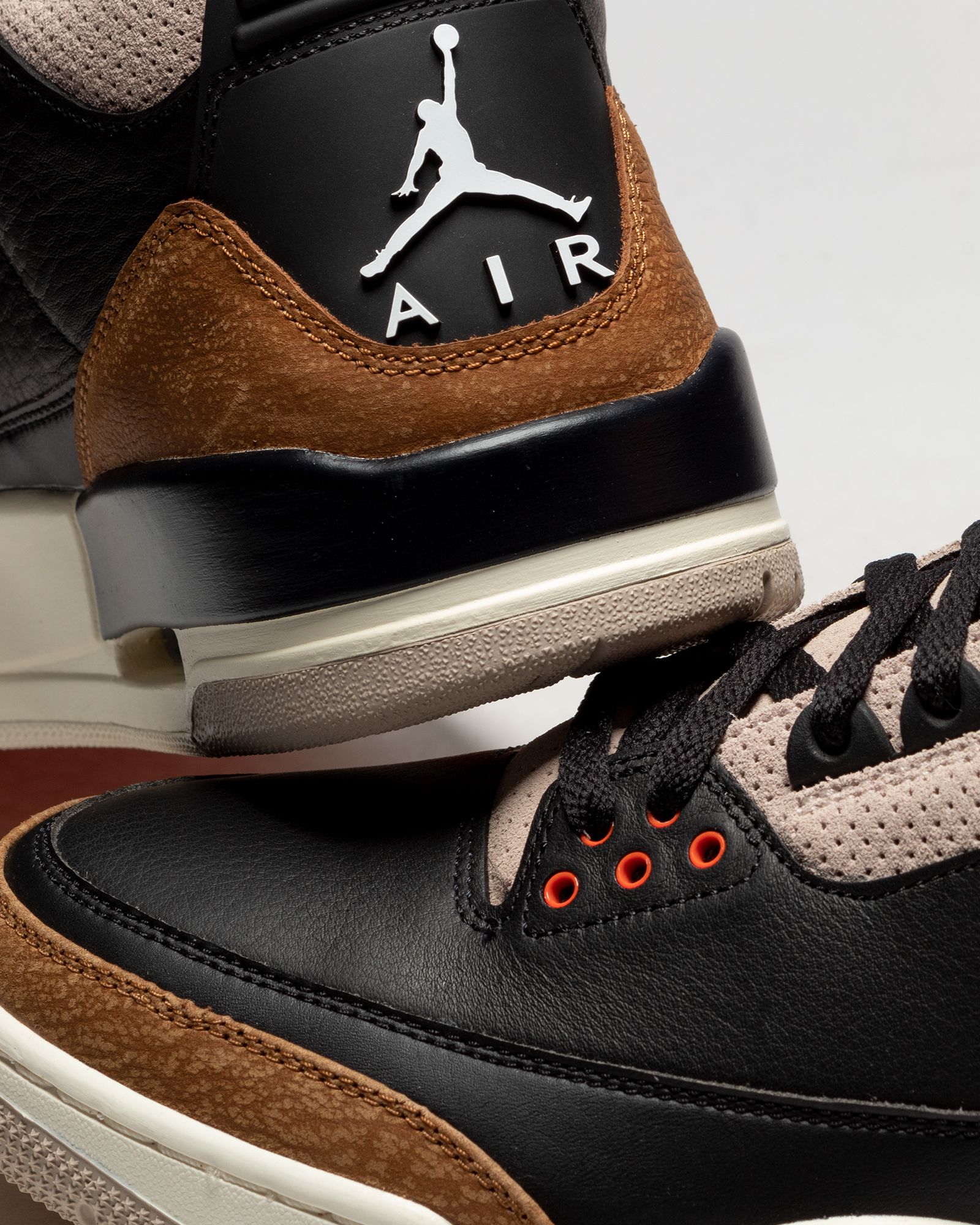 Air Jordan 3 Retro "Desert Elephant"