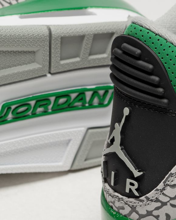 Air Jordan 3 Retro 'Pine Green'