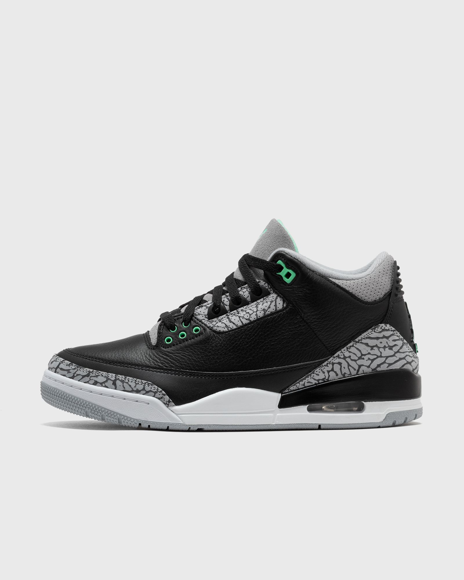 AIR JORDAN 3 RETRO "Green Glow"