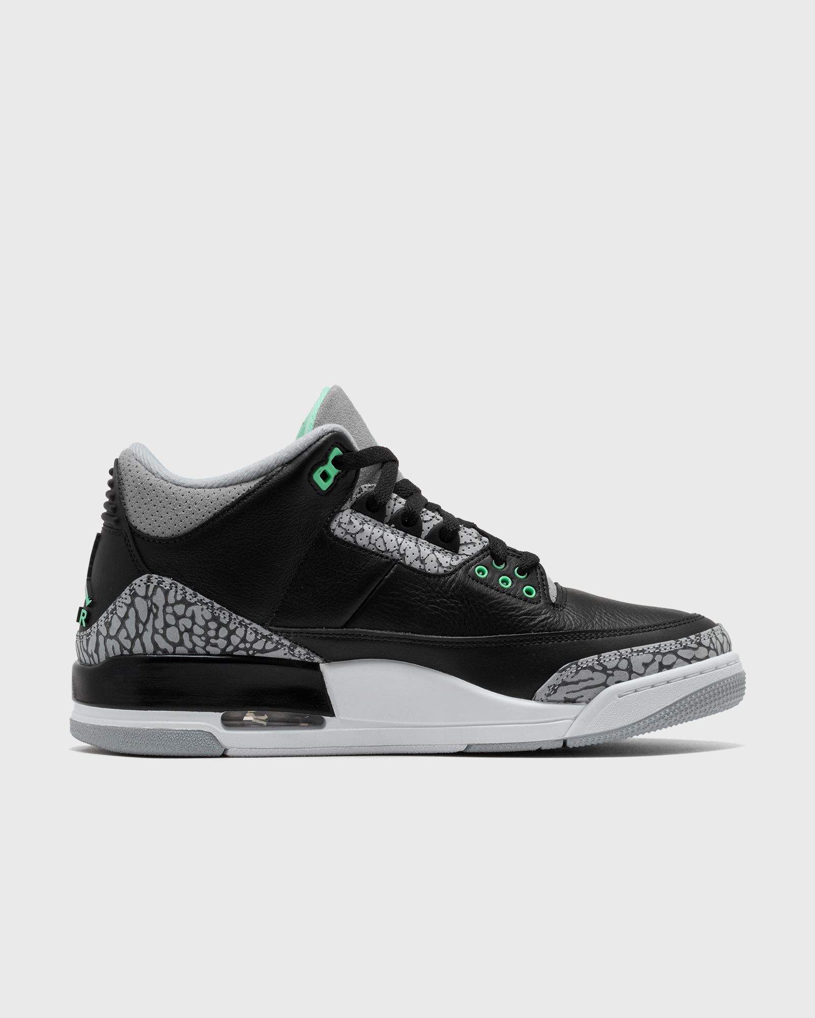 AIR JORDAN 3 RETRO "Green Glow"