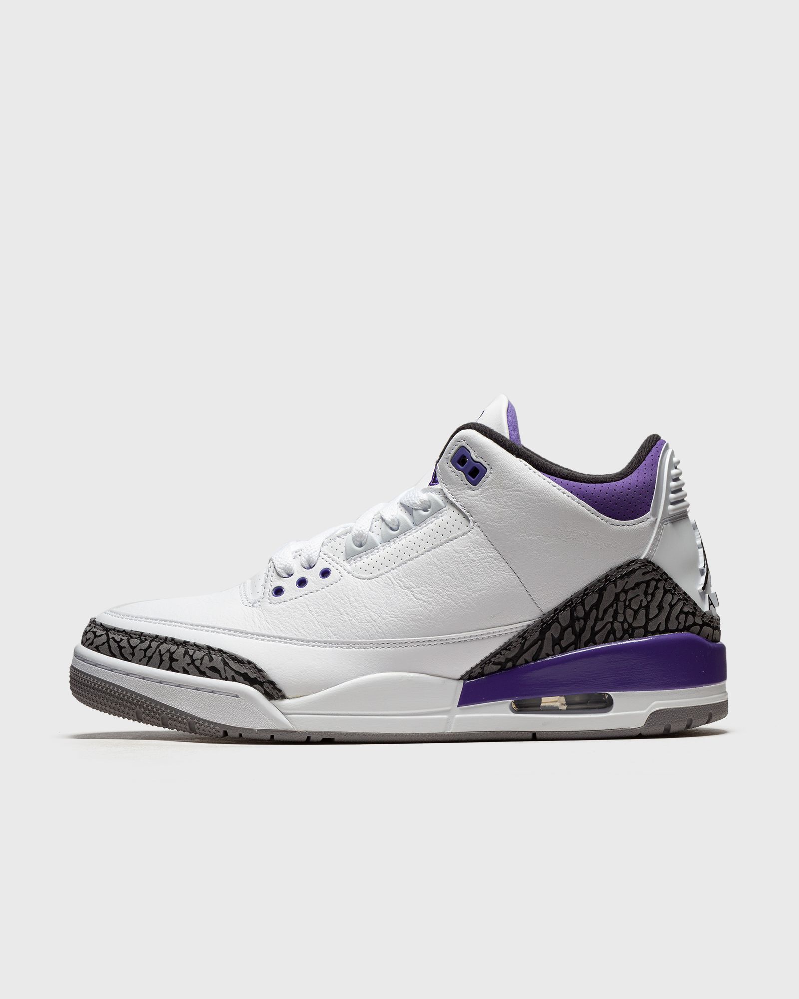 Air Jordan 3 Retro "Dark Iris"