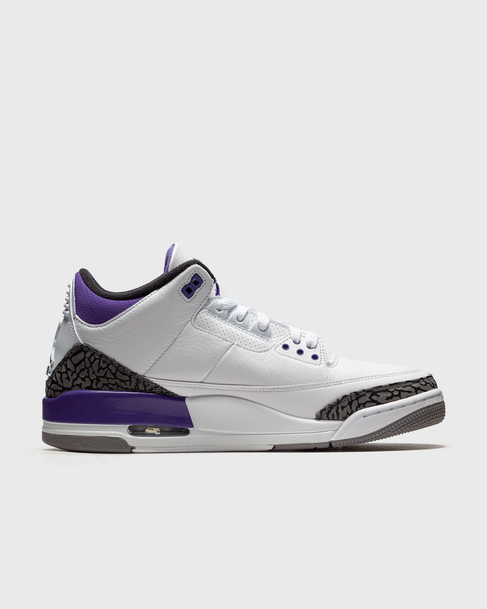 Air Jordan 3 Retro "Dark Iris"
