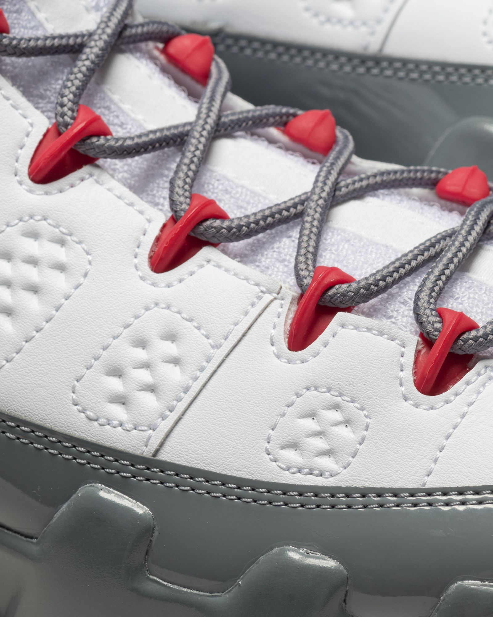 Air Jordan 9 Retro 'Fire Red'