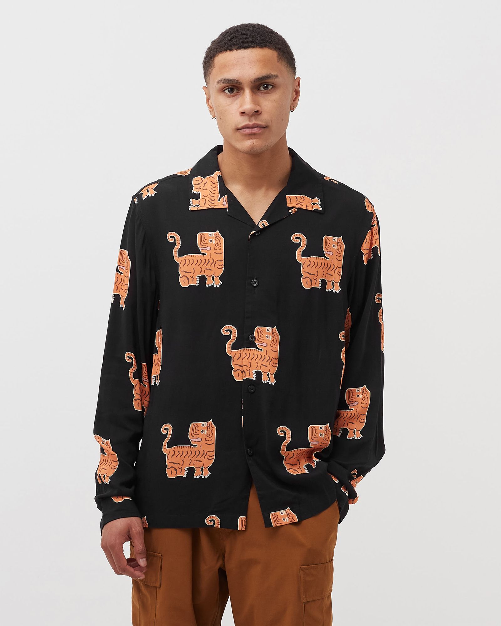 TIGER LONGSLEEVE SHIRT