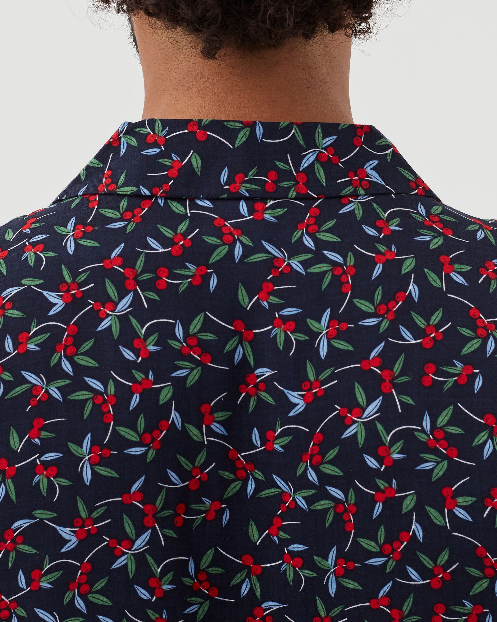 BERRY PRINT SHIRT
