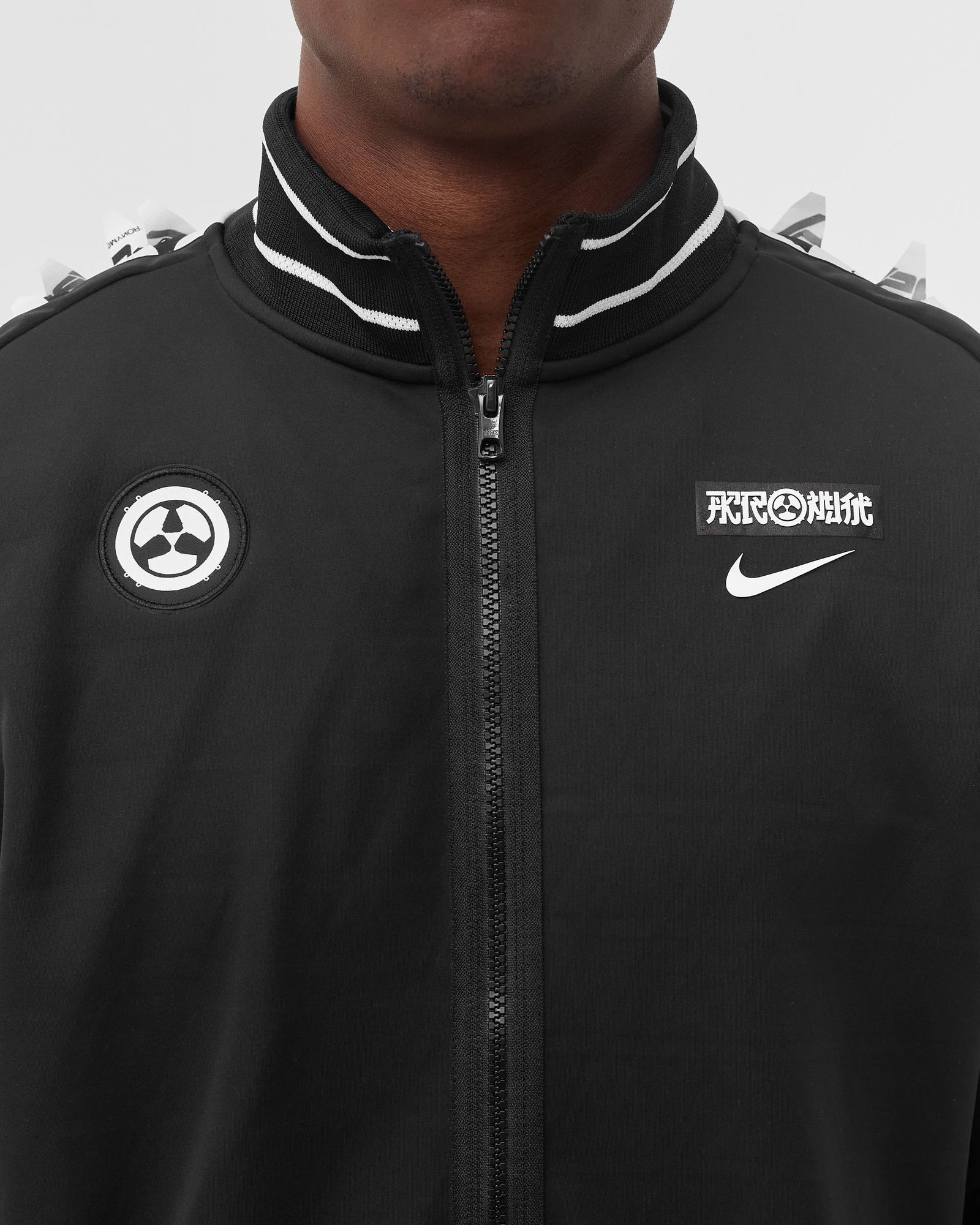 【XL】Nike x Acronym ジャケット ブラック 未使用品] Nike x ACRONYM トラックジャケット XL 黒 - メルカリ