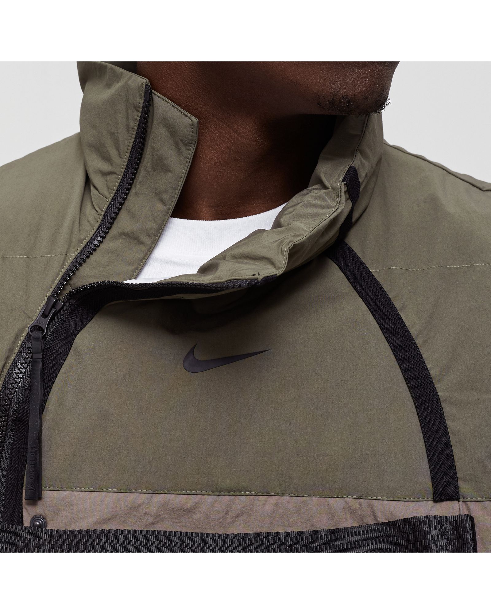 TECH PACK SYNTHETIC-FILL VEST