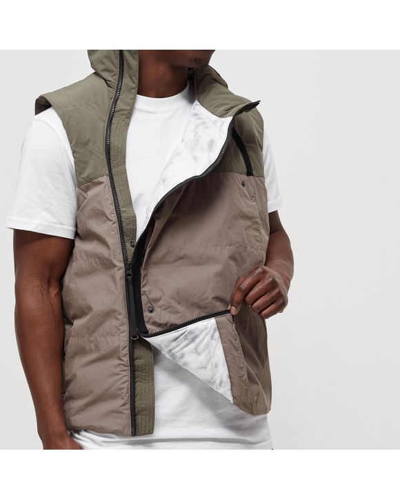 Nike tech pack vest hotsell down filled