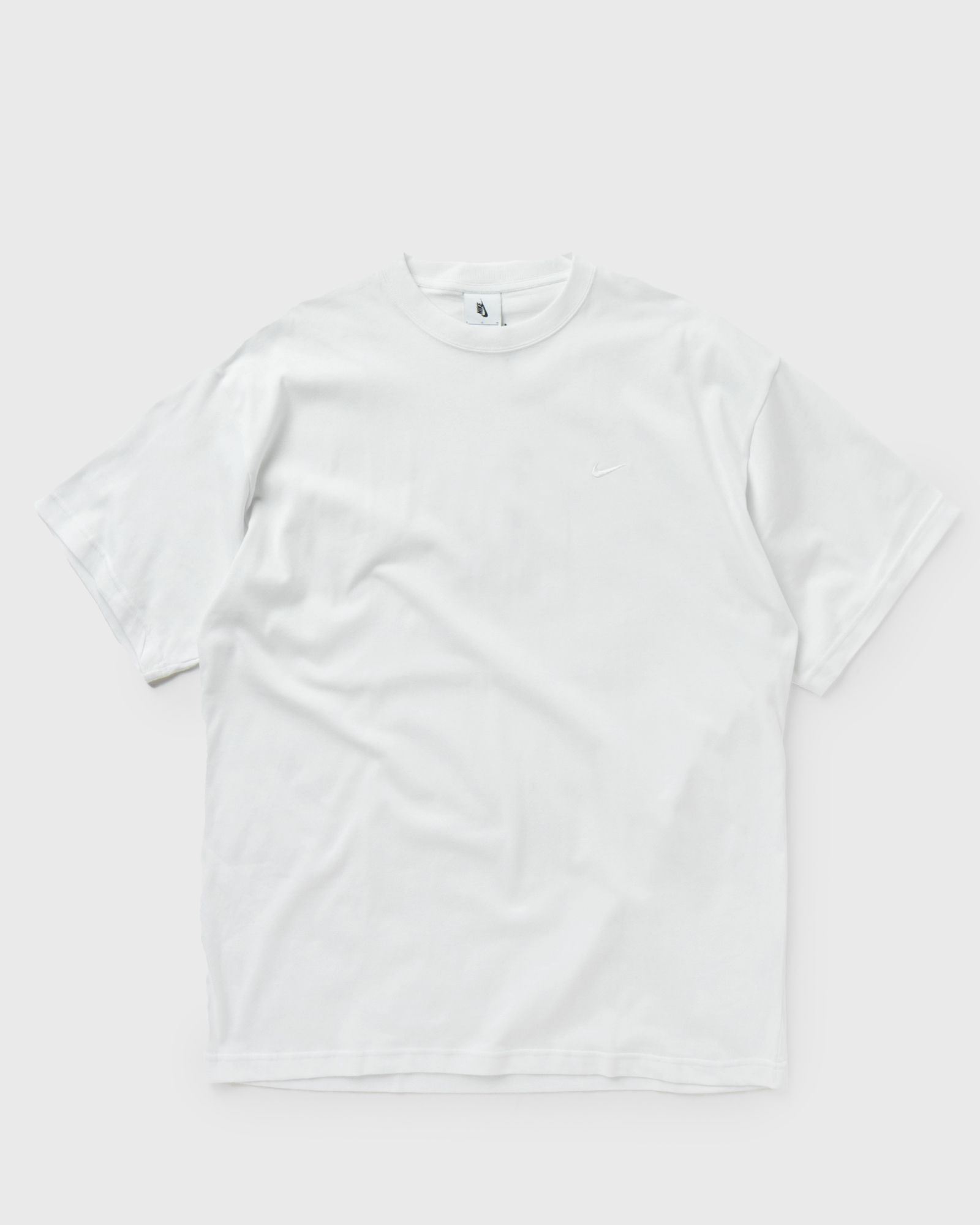 SOLO SWOOSH CREWNECK TEE