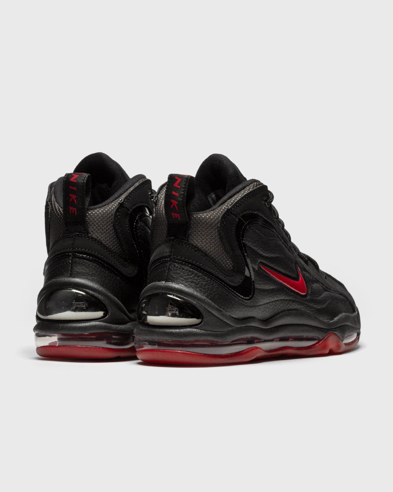 Air Total Max Uptempo 'BRED'