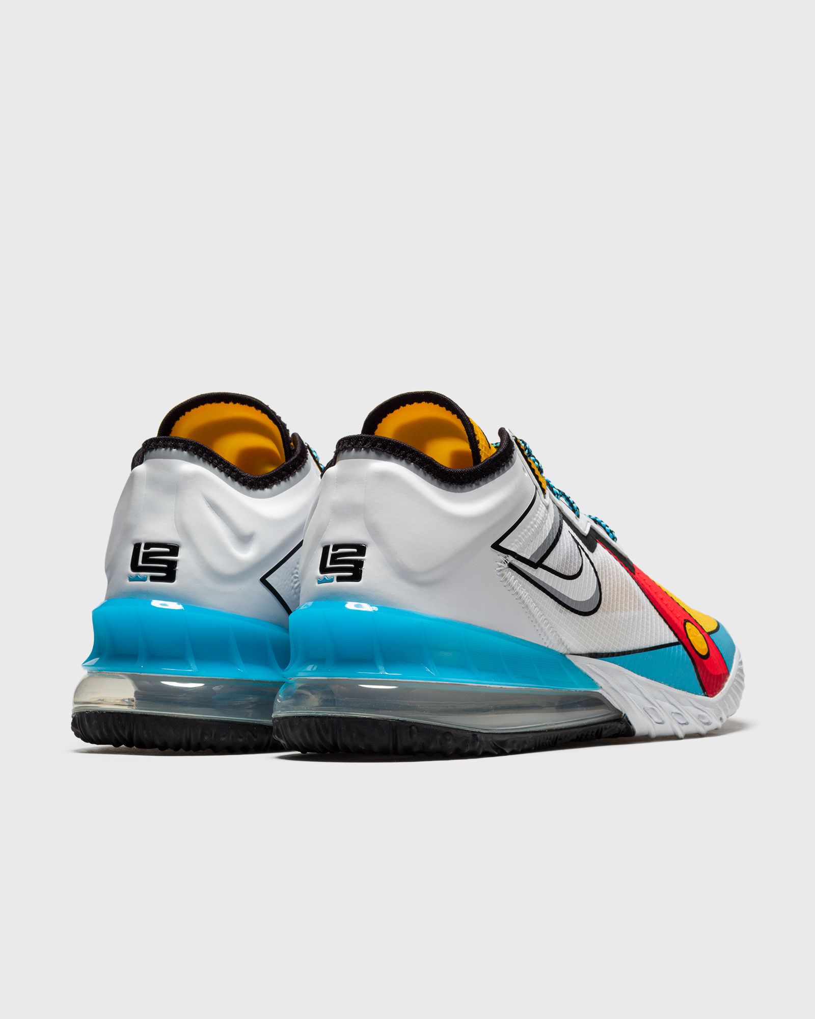 LeBron 18 Low 'Stewie Griffin'