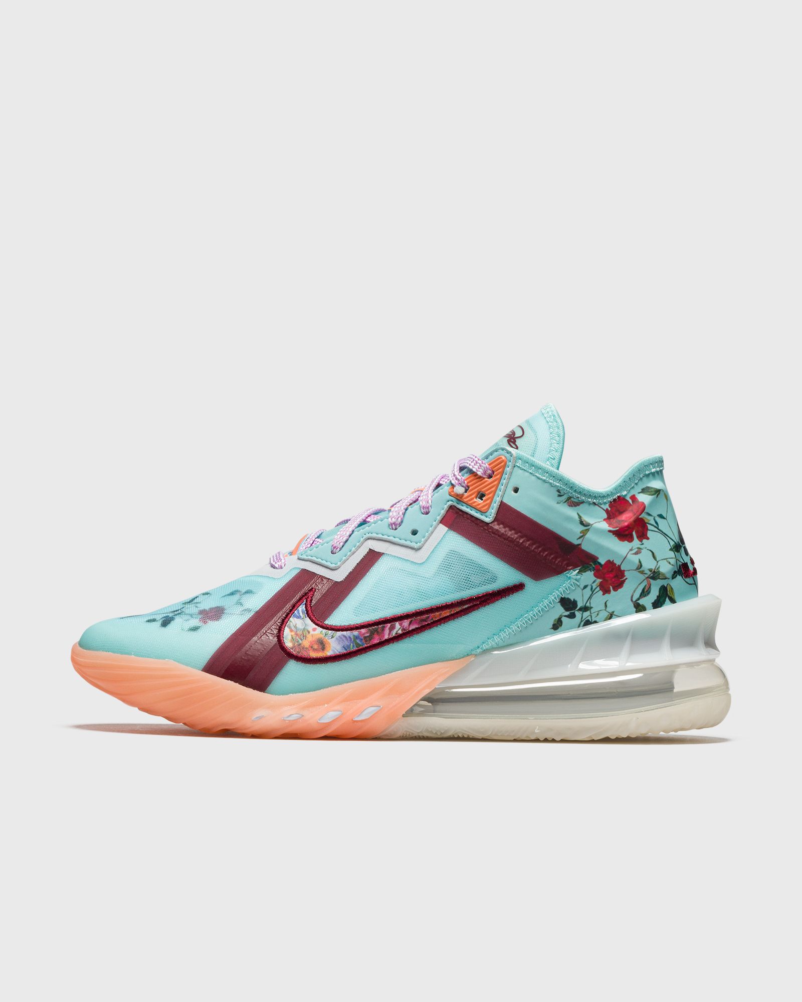 LeBron 18 Low