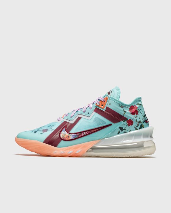 Nike LeBron 18 Low Red | BSTN Store