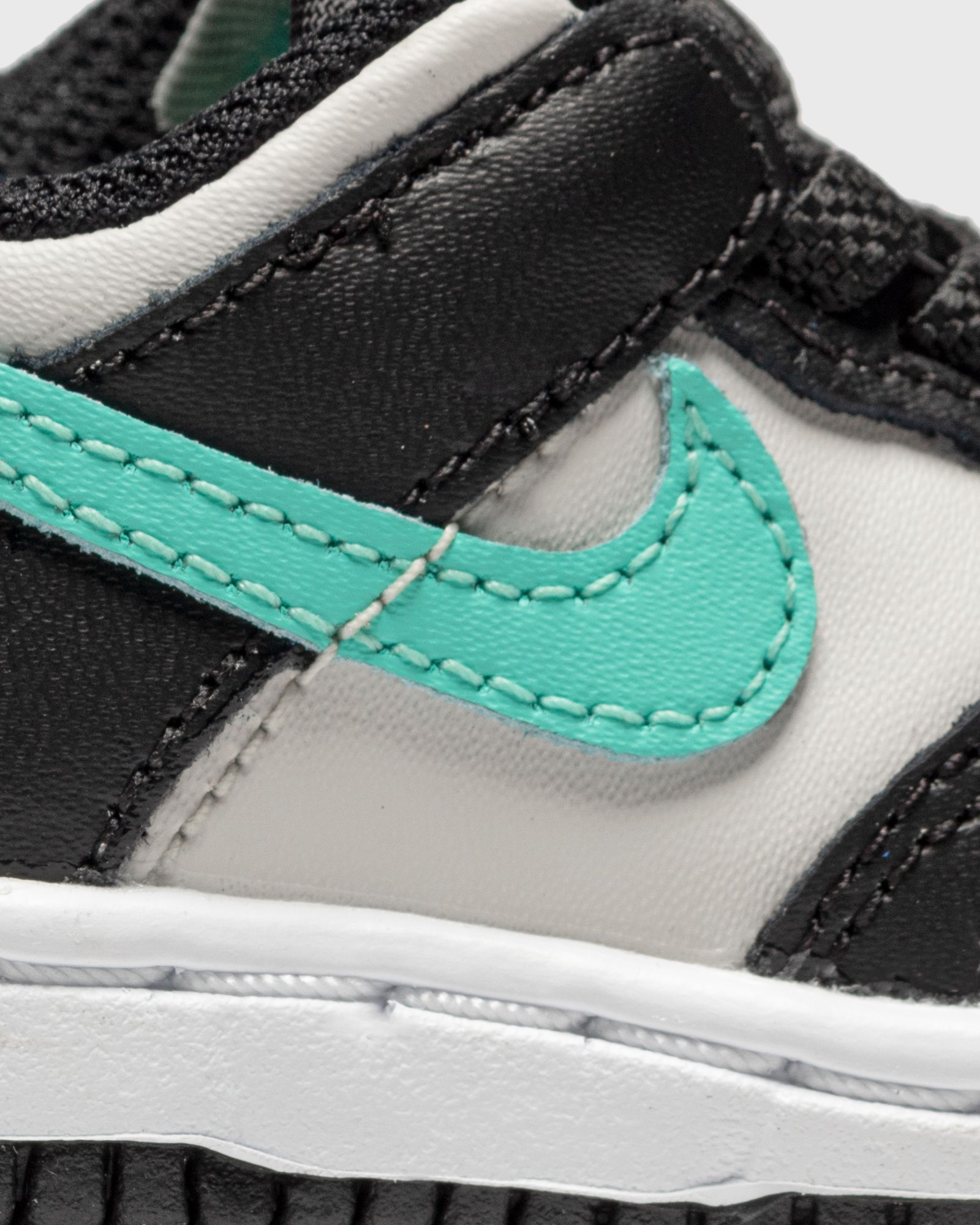 Dunk Low (TD) 'TROPICAL TWIST'