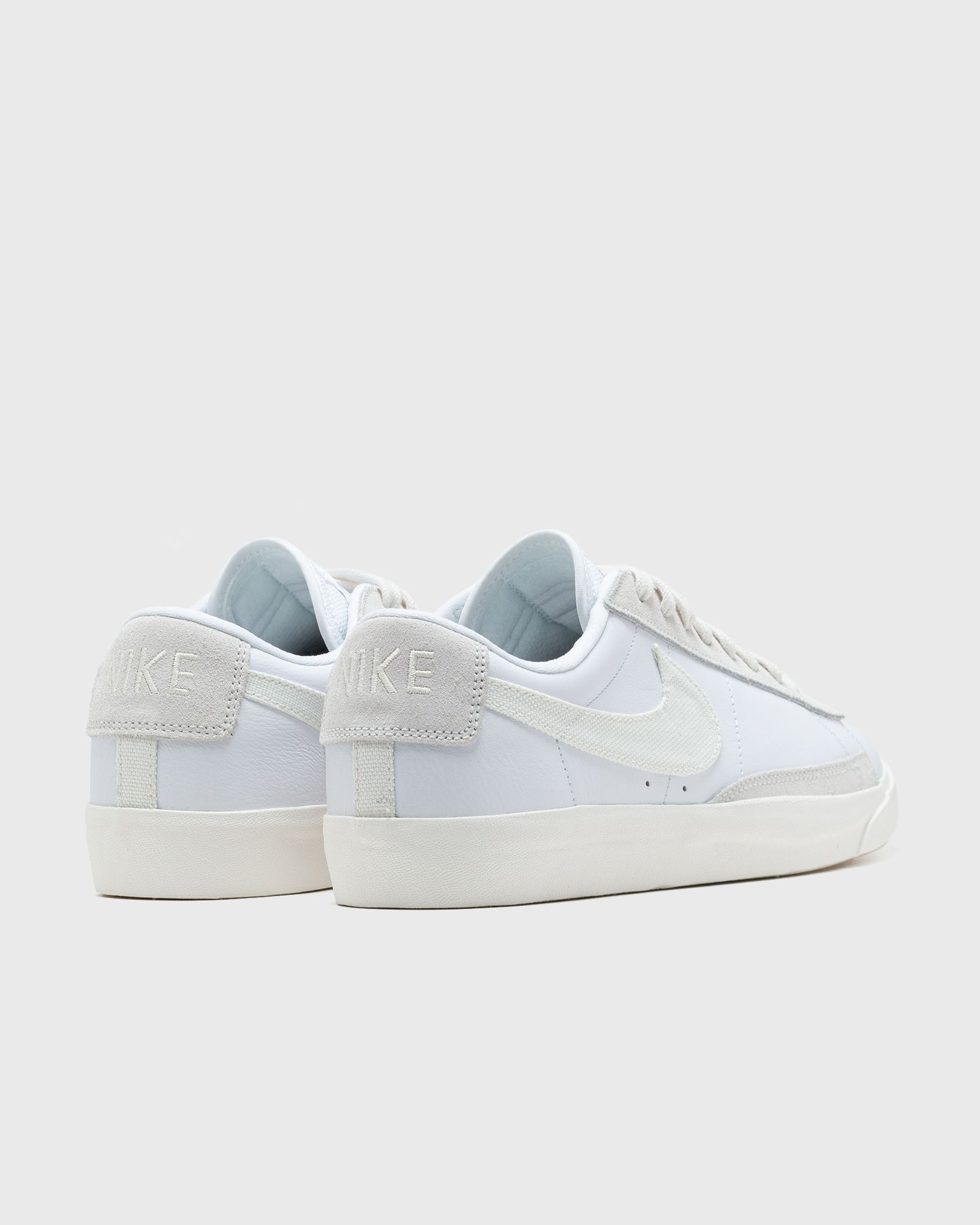 NIKE BLAZER LOW LEATHER
