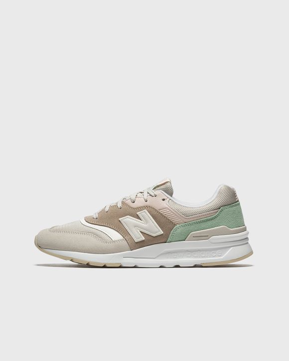 WMNS 997