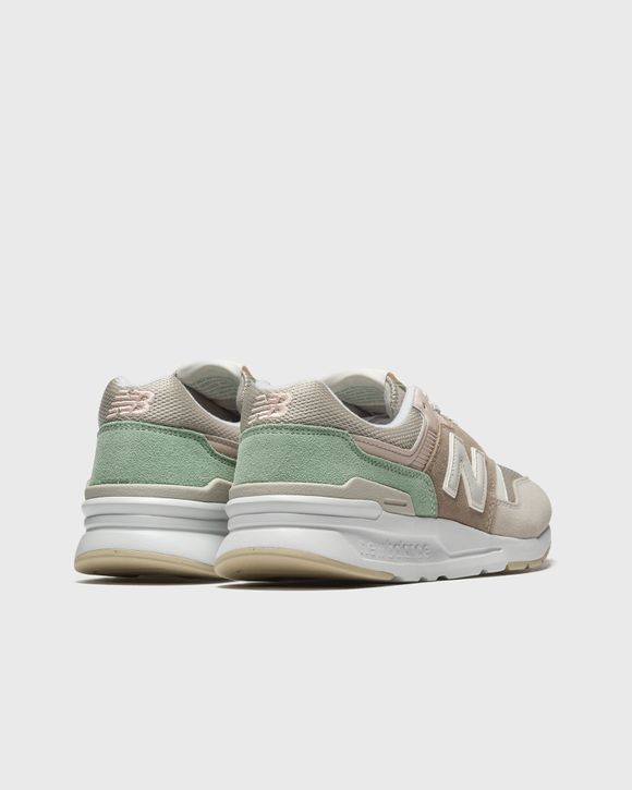 WMNS 997