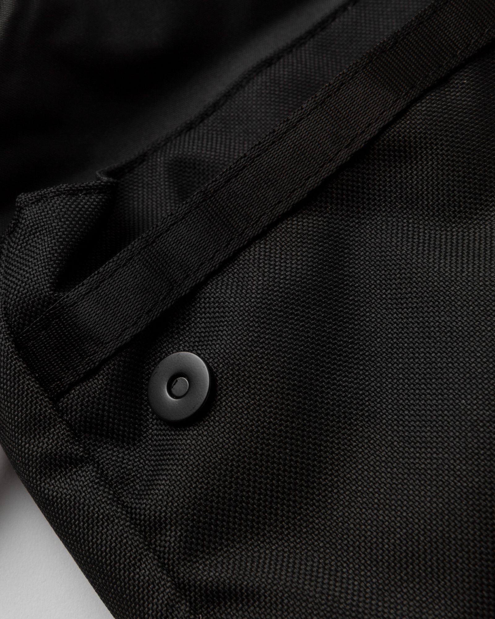 WMNS Revel Crossbody Bag