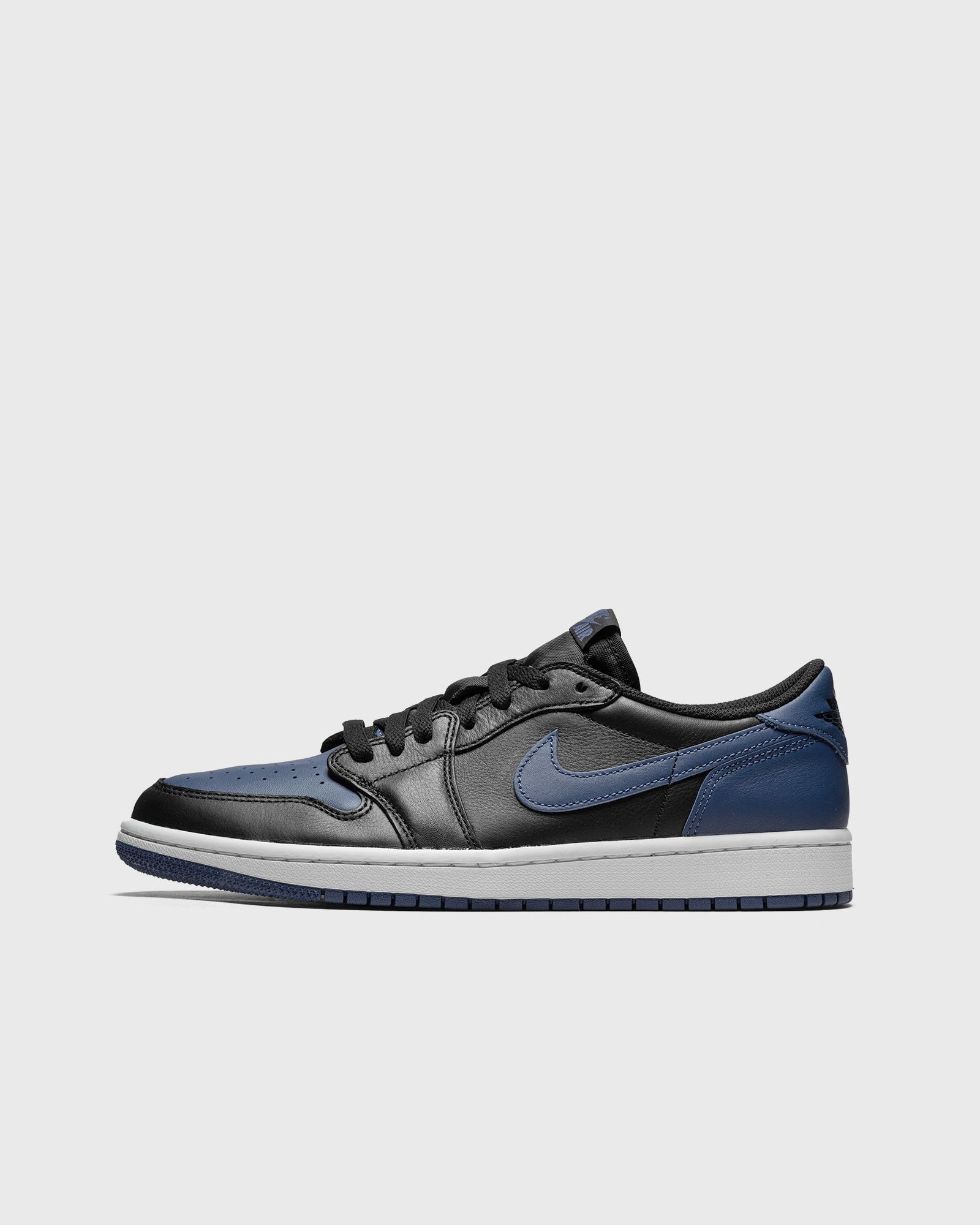 WMNS Air Jordan 1 Low OG "Mystic Navy"