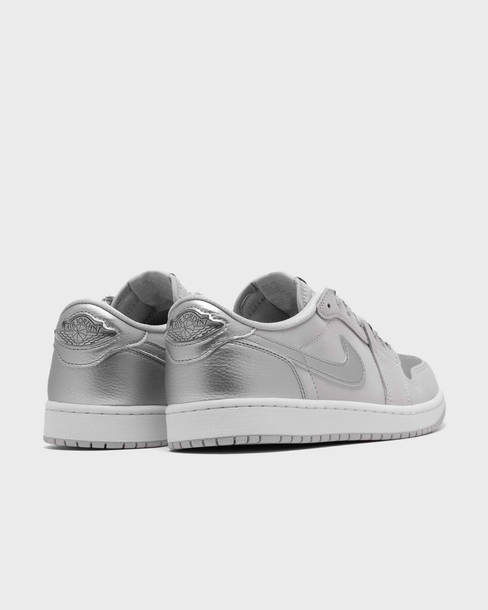 AIR JORDAN 1 RETRO LOW OG "Silver"