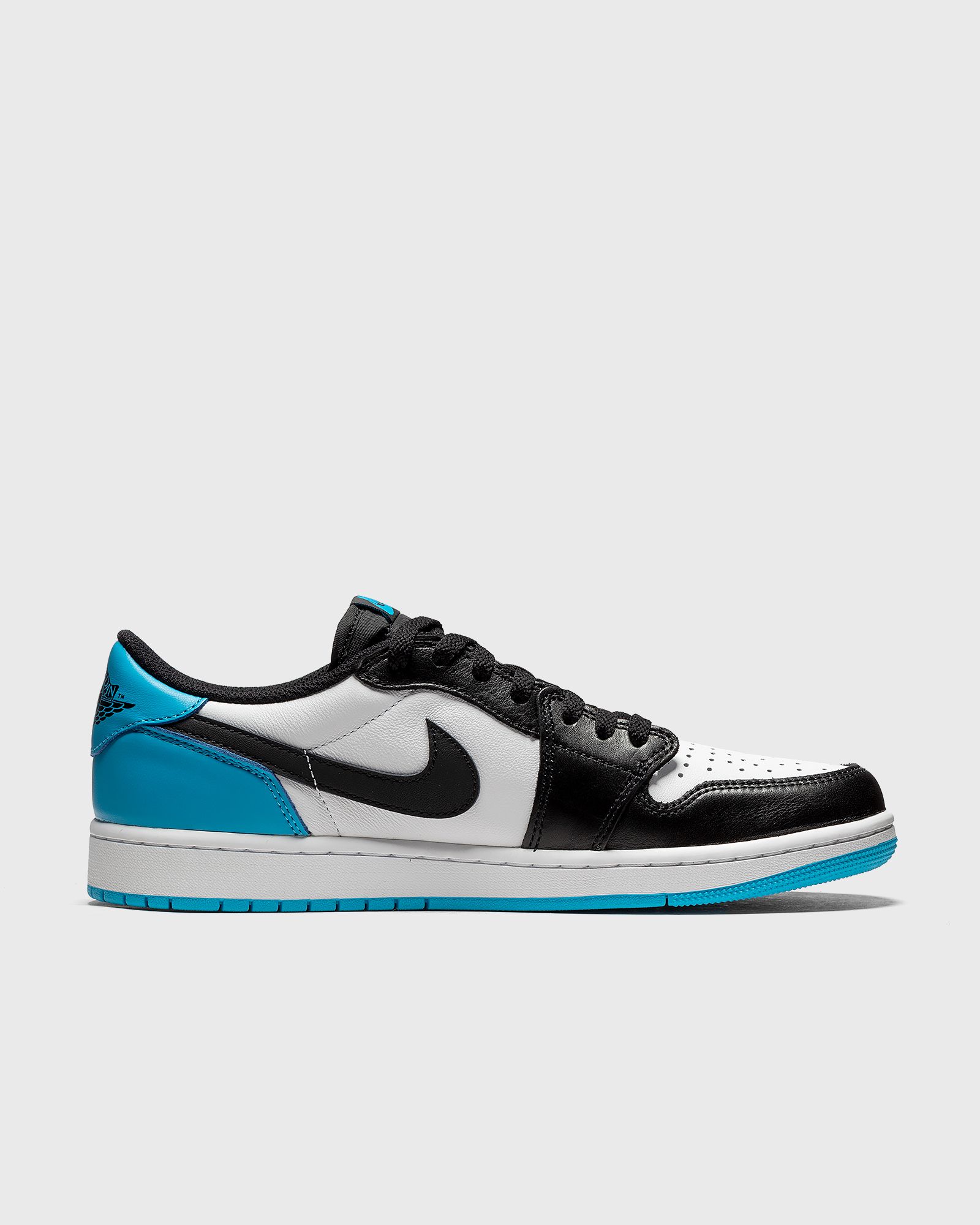 Air Jordan 1 Low OG "UNC"