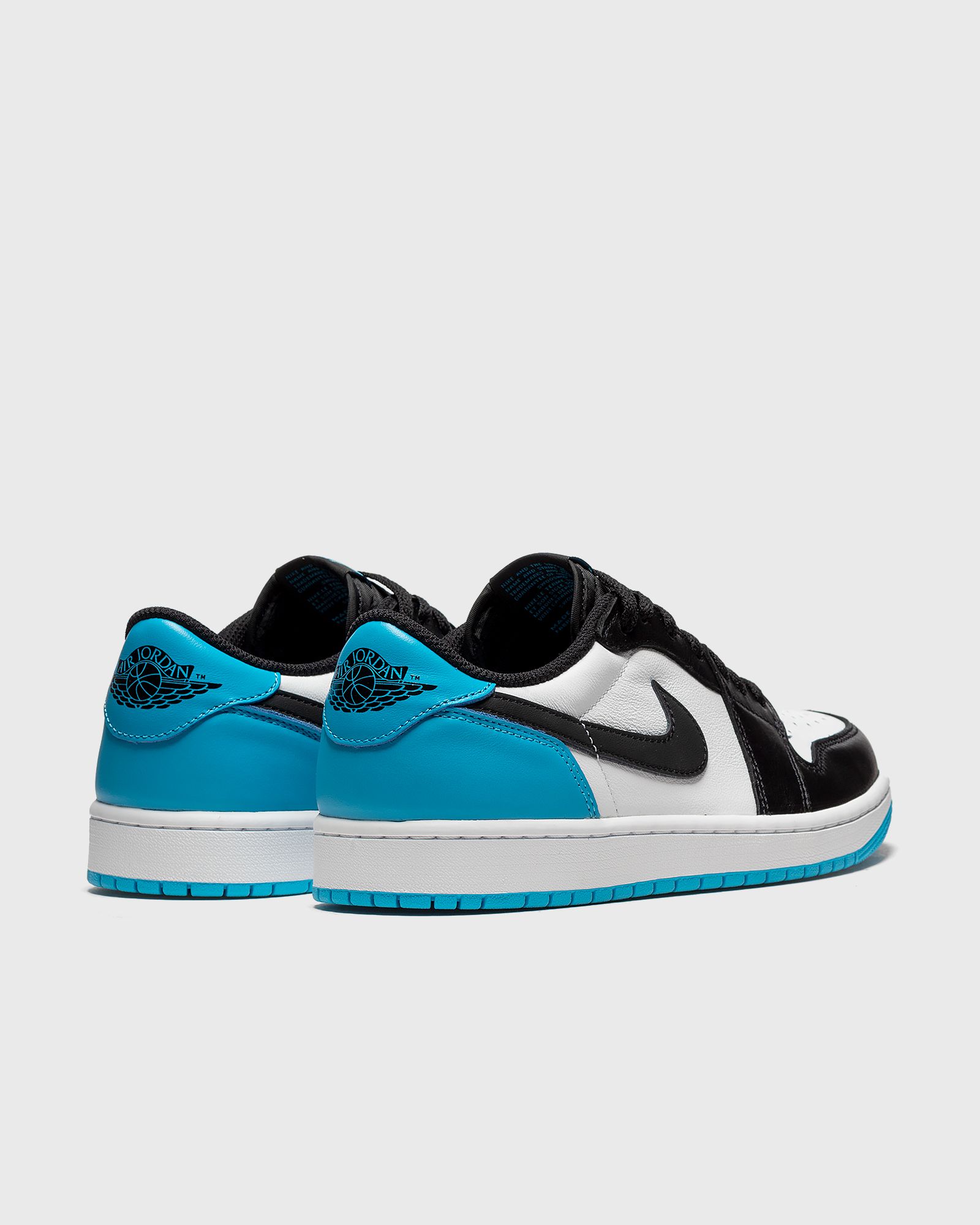 Air Jordan 1 Low OG "UNC"