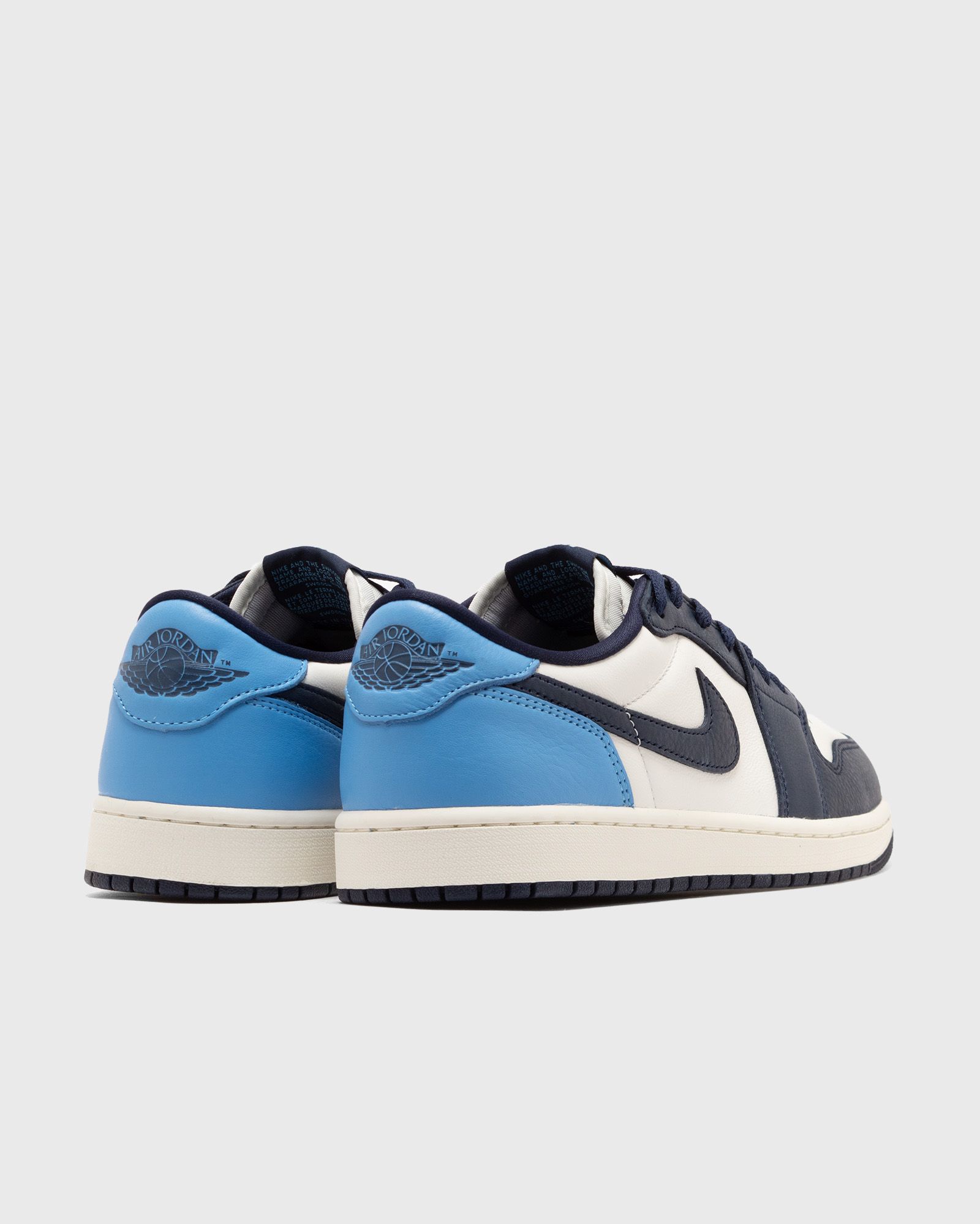 AIR JORDAN 1 RETRO LOW OG "OBSIDIAN"