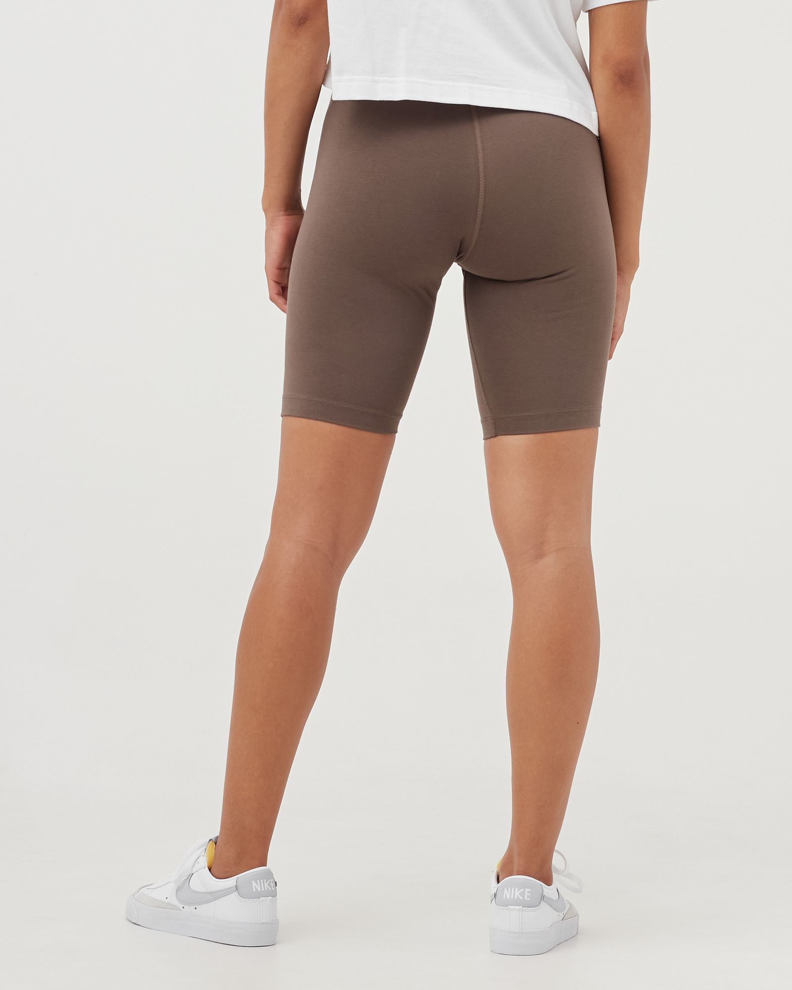 WMNS Sportswear Essential Biker Shorts