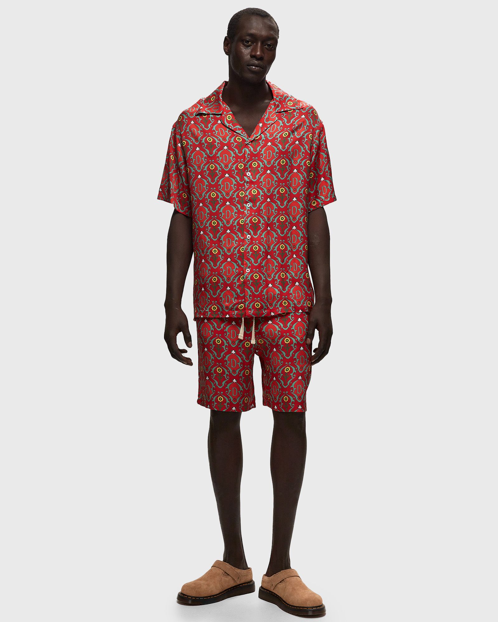 La Chemise Ornements