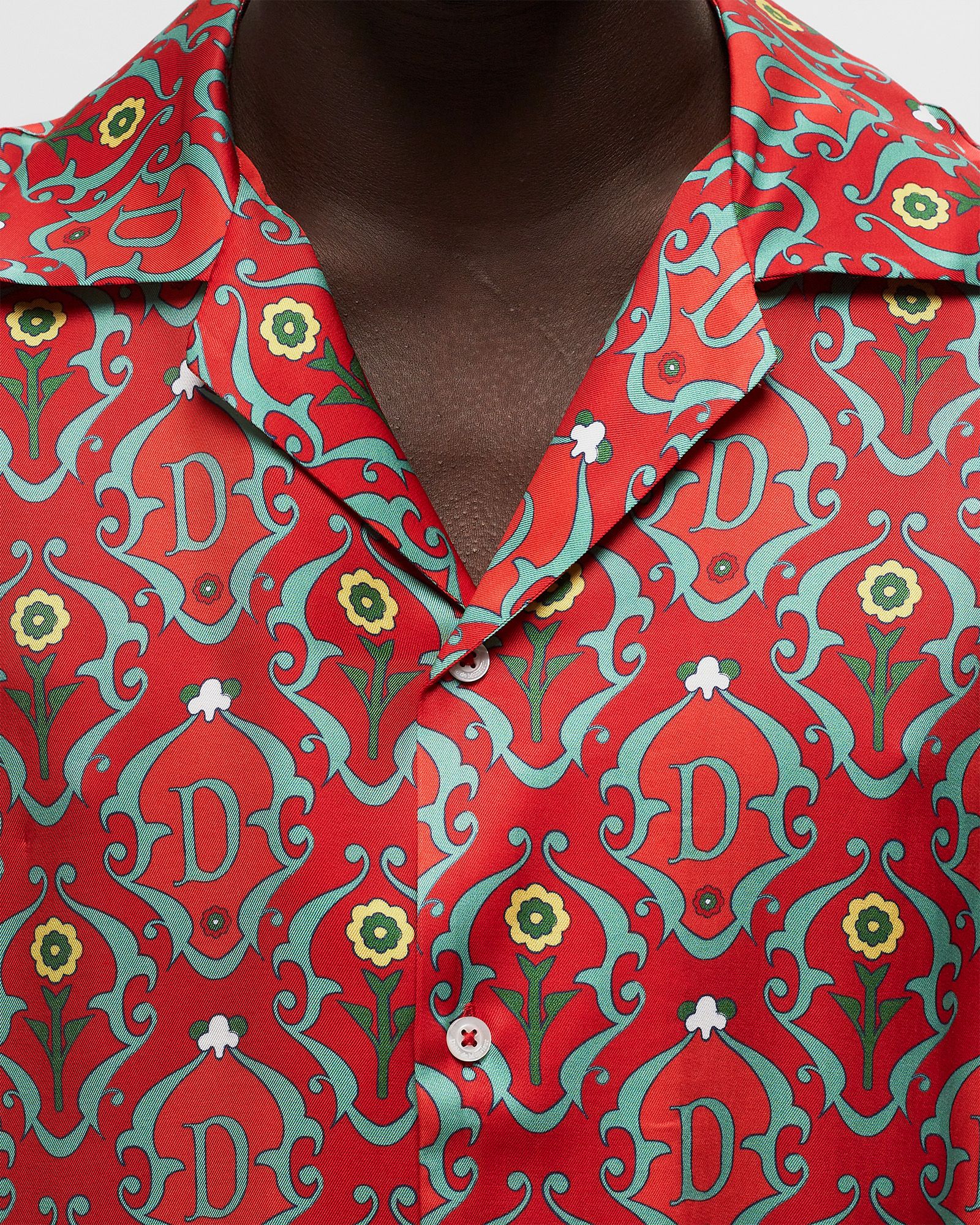 La Chemise Ornements