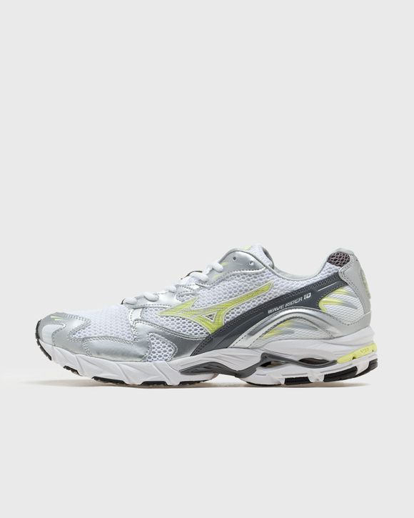 Mizuno deals dad shoes