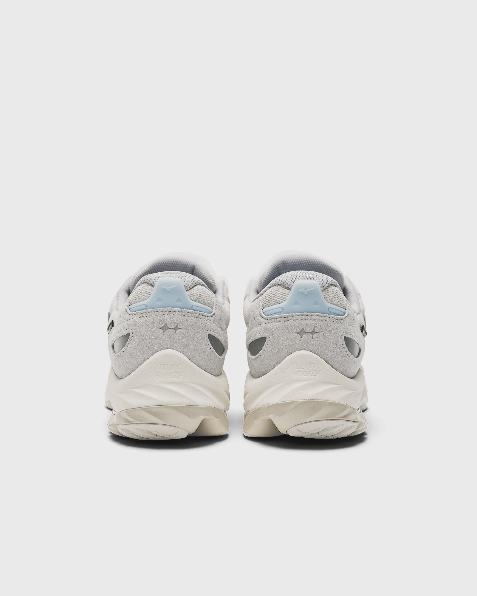 ヘドン MIZUNO x BSTN WAVE RIDER BETA GTX White | BSTN Store