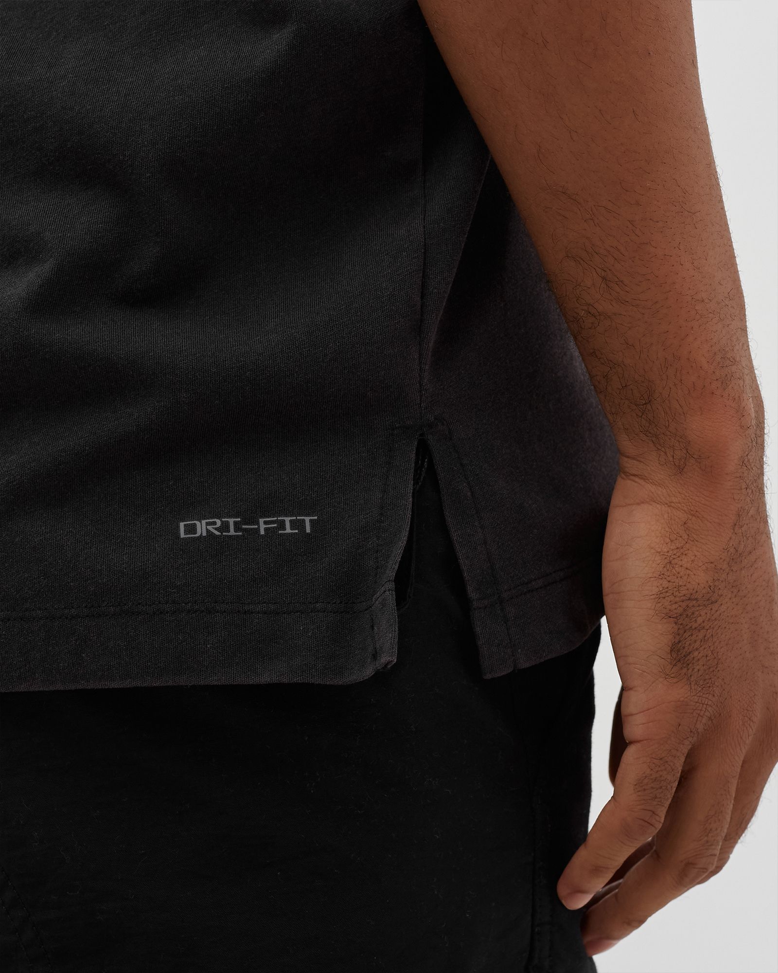 Dri-FIT Short-Sleeve Graphic TEE