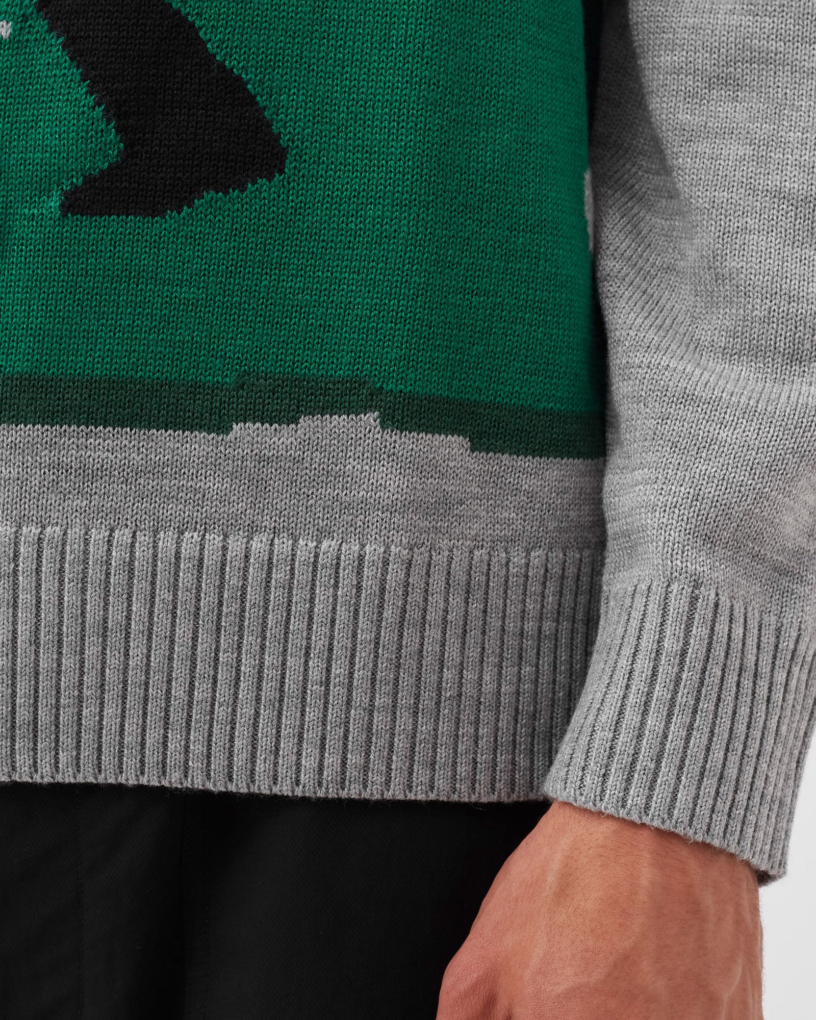 Tiger Woods Sweater-Knit Golf Crew