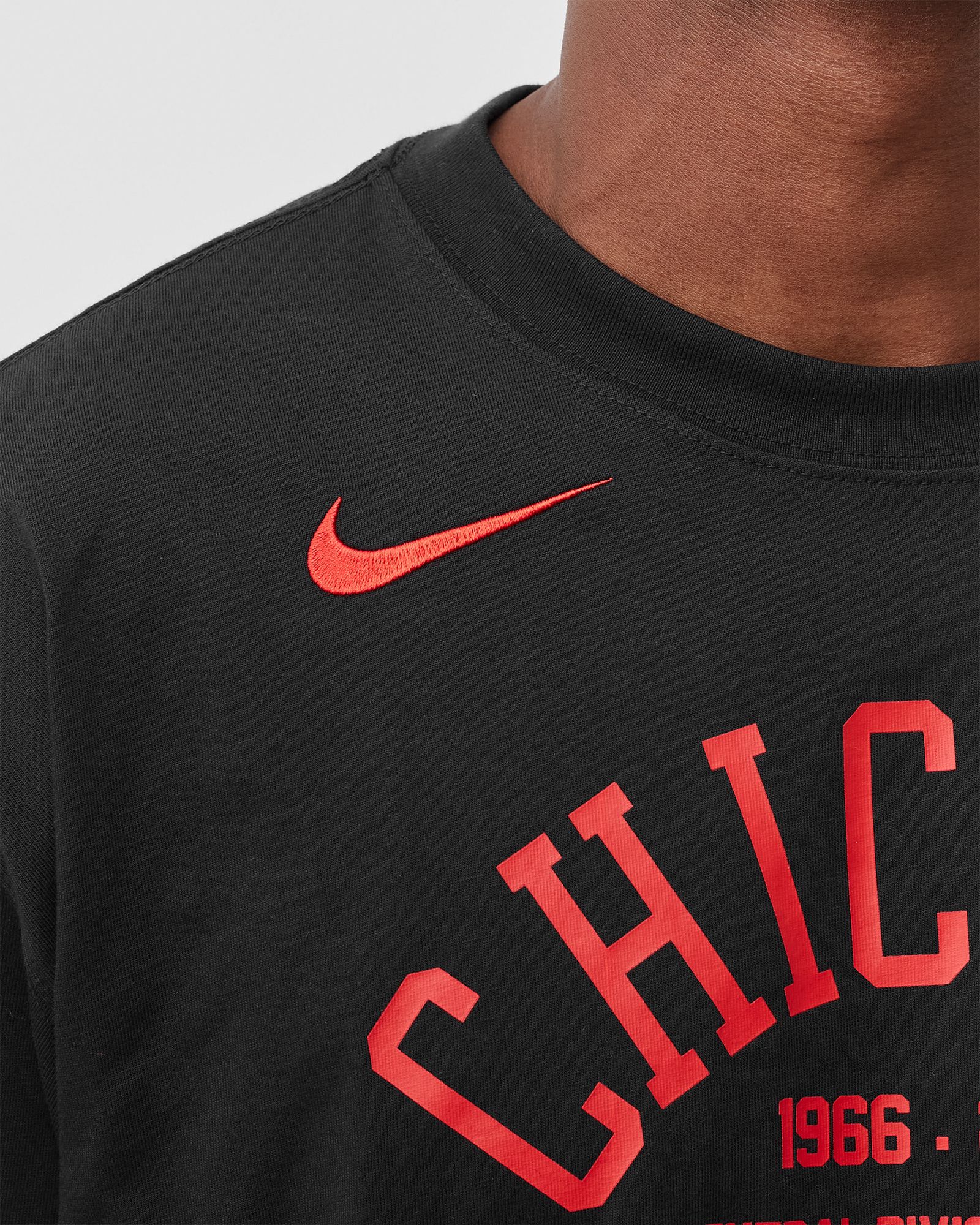 Chicago Bulls Courtside Elements Longsleeve