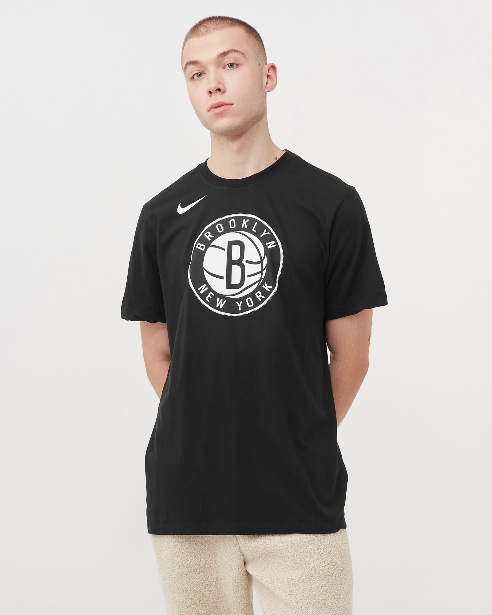 Brooklyn Nets Dri-FIT NBA Logo T-Shirt