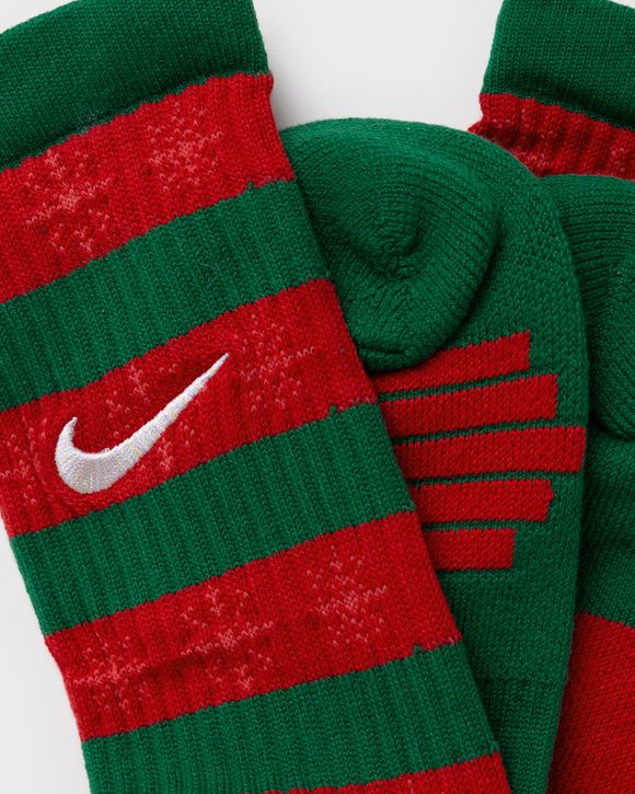 Nike basketball best sale christmas socks