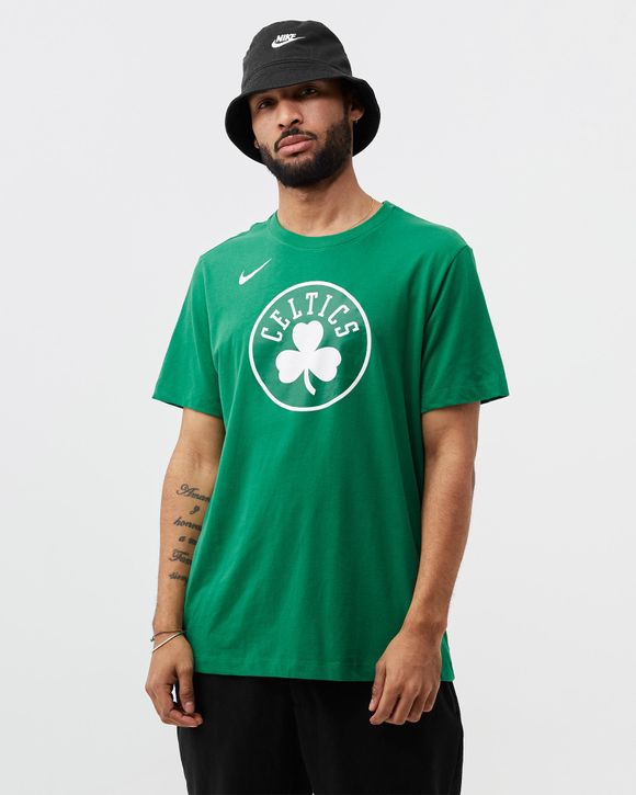 Nike Boston Celtics Courtside Max90 Men's Nike NBA Long-Sleeve T-Shirt. Nike.com