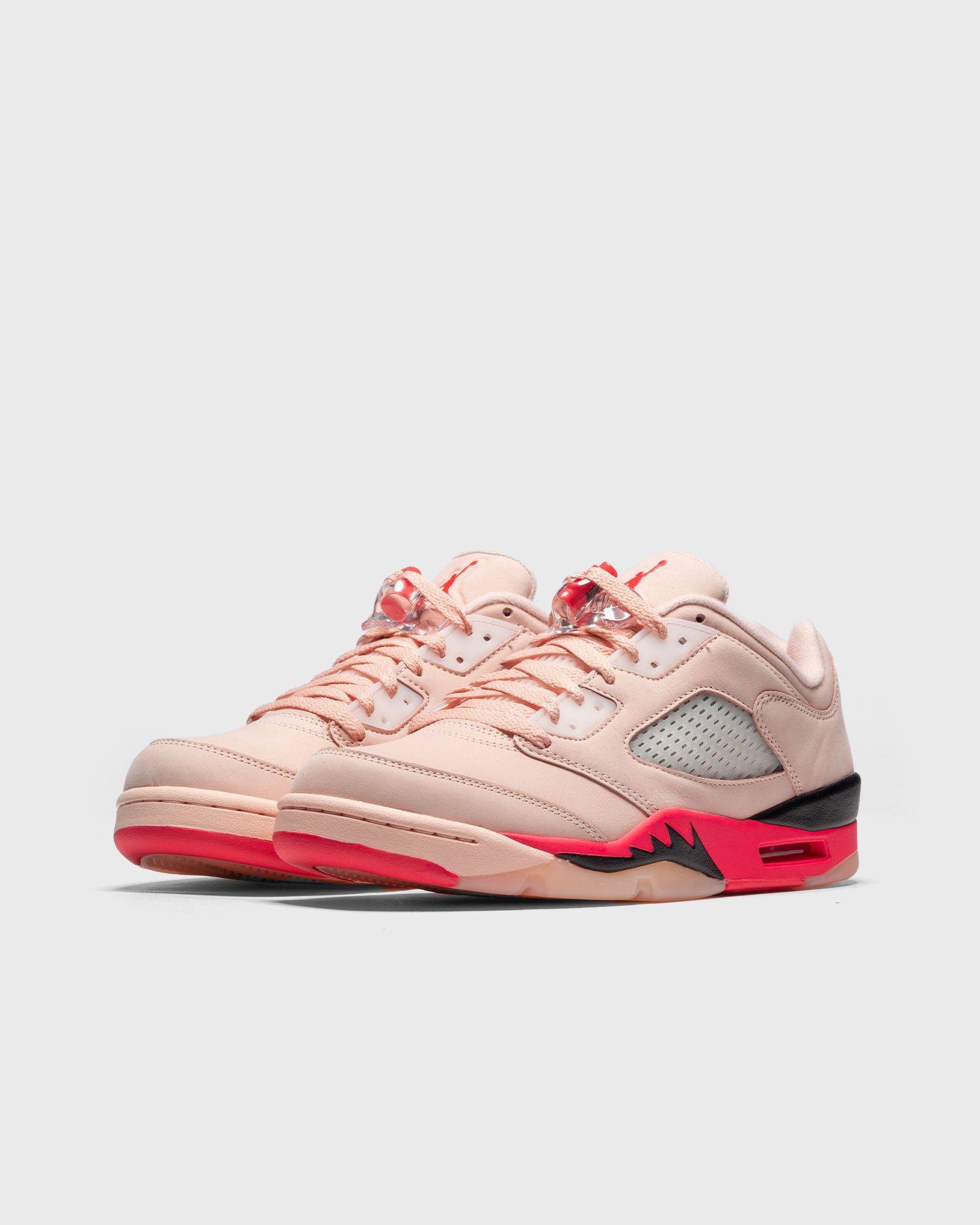 WMNS AIR JORDAN 5 RETRO LOW 'Arctic Pink'