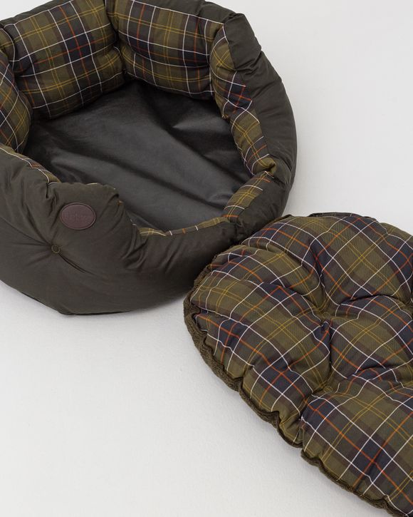 Wax/Cot Bed 24