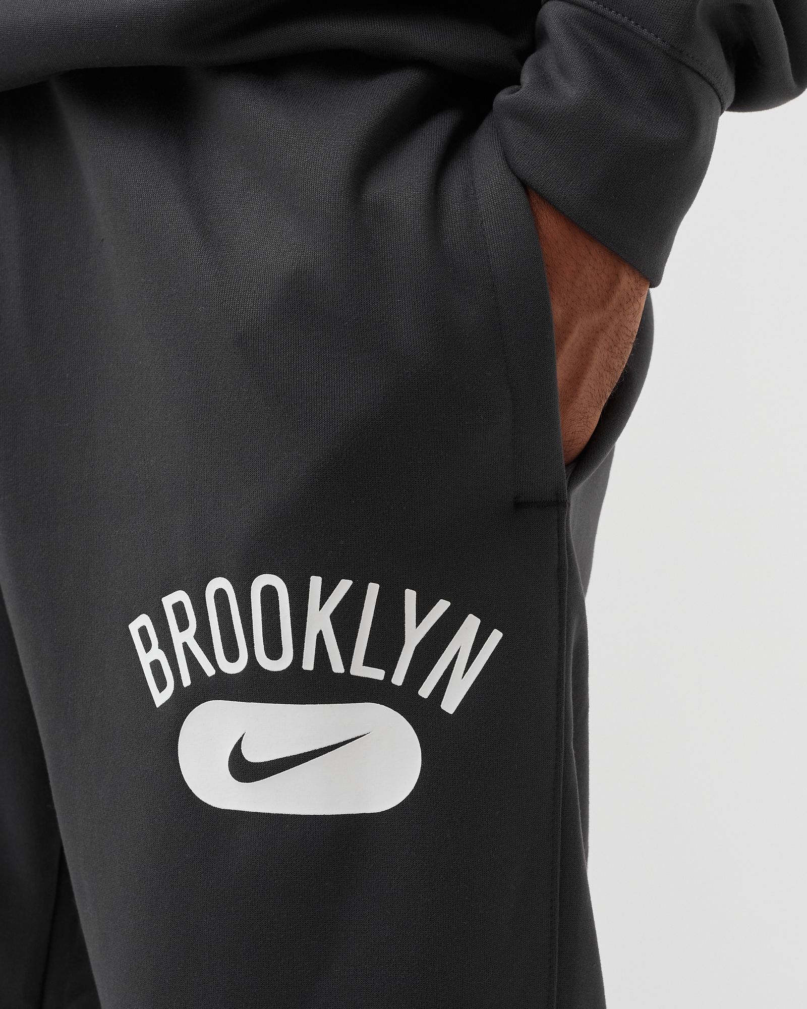 Brooklyn Nets Spotlight Dri-FIT NBA Pants