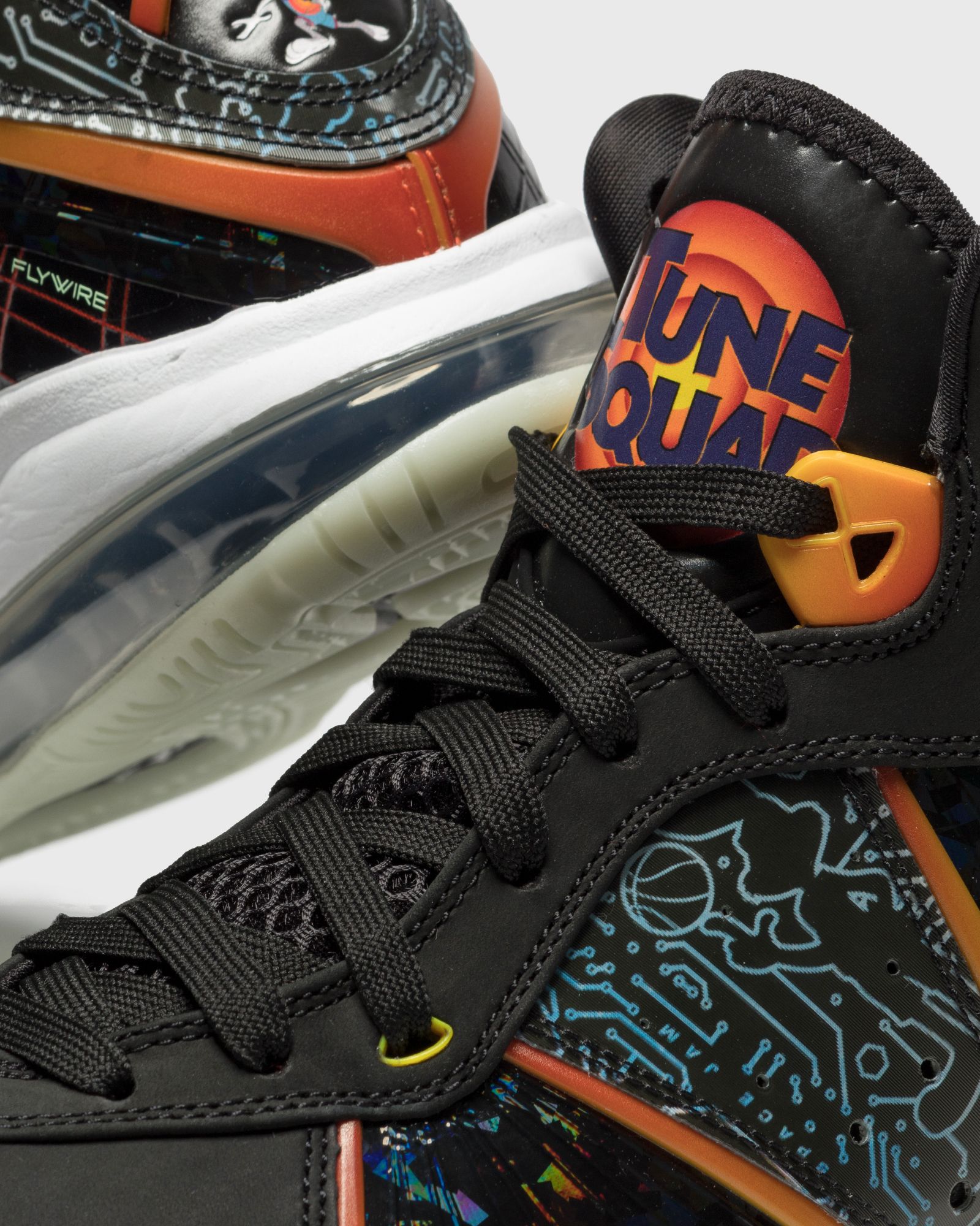 NIKE LEBRON 8 X SPACE JAM: A NEW LEGACY